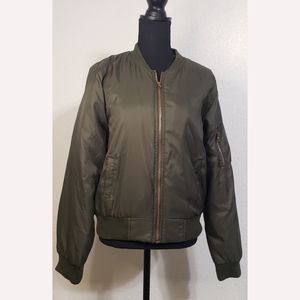 Iris Los Angeles Women's Army Green Bomber Jacket Size Large